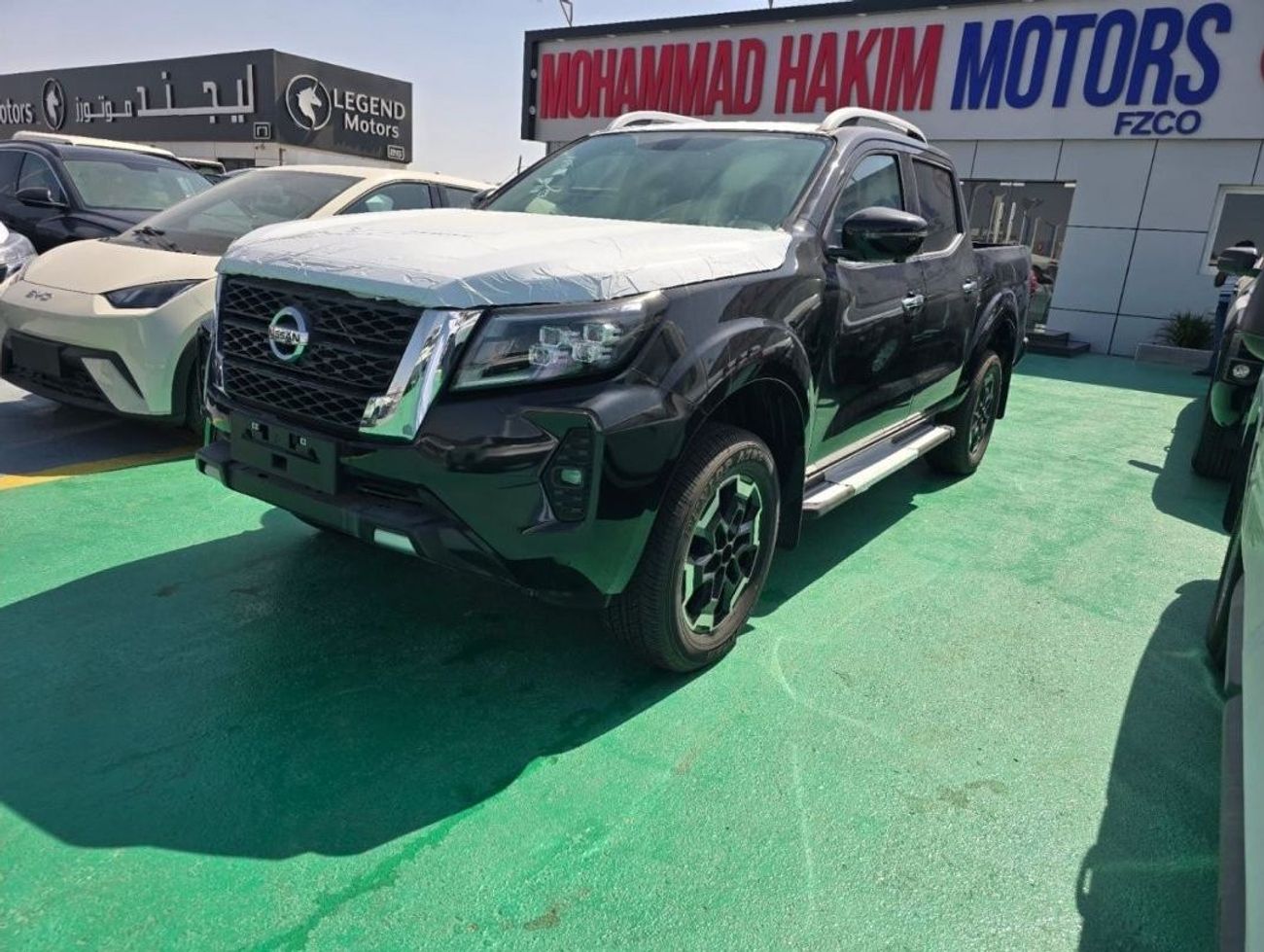 نيسان نافارا Std 2.5L 4WD M/T