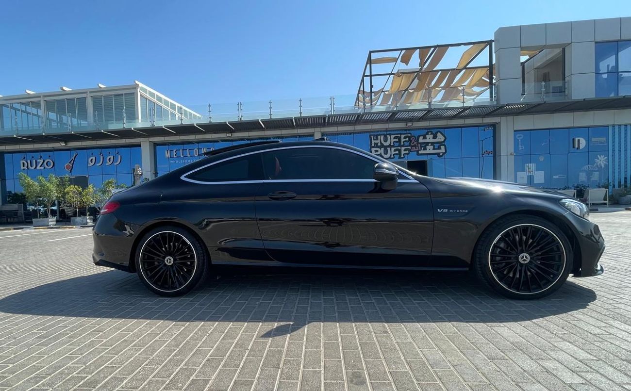 Mercedes-Benz C 300 Coupe AMG Line (C63 Bodykit)