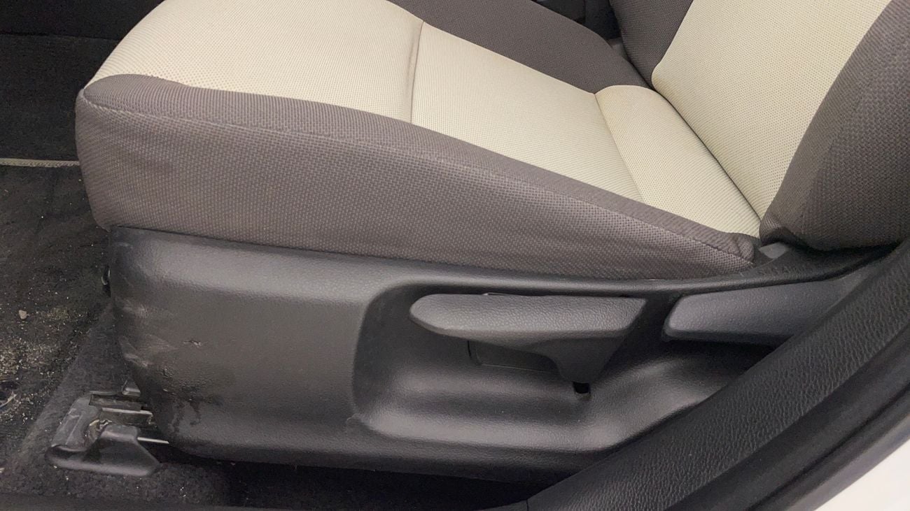 تويوتا كورولا XLI 1.6 | بدون دفعة مقدمة | اختبار القيادة في المنزل