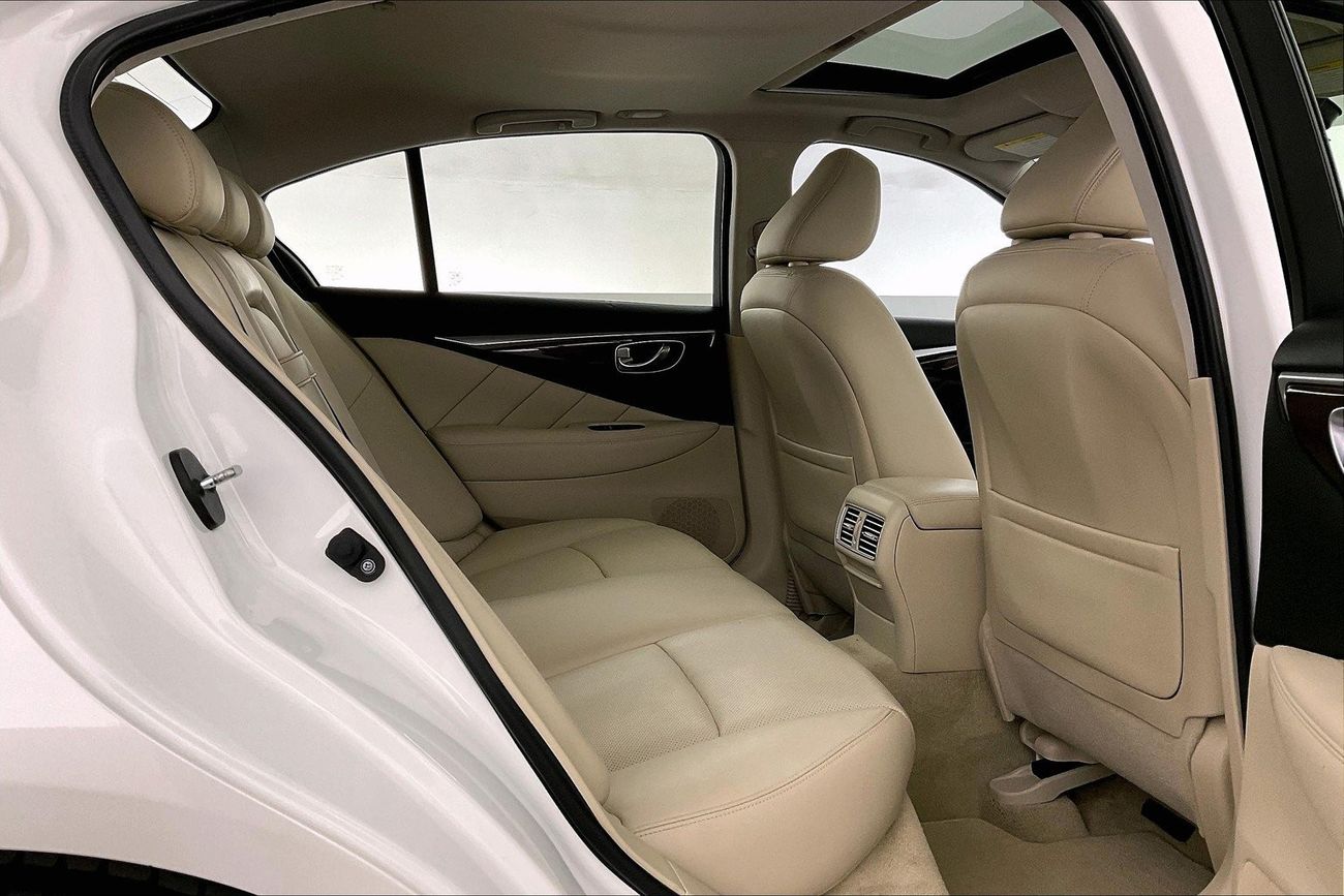 Volkswagen Golf GTI -Cloth | 1 year free warranty | 0 Down Payment