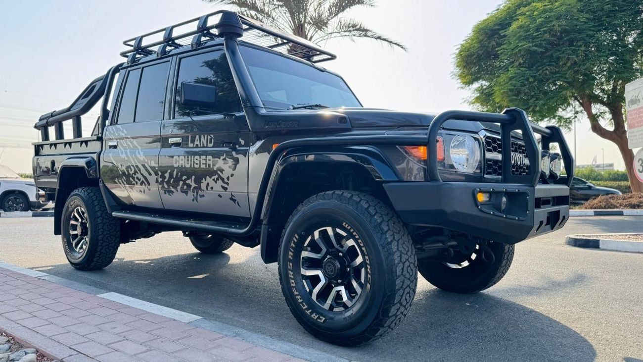 Toyota Land Cruiser Pick Up OFF-ROAD MODIFIED | DOUBLE CABIN | GR-S Modified | MT | 4.5L DIESEL ENGINE