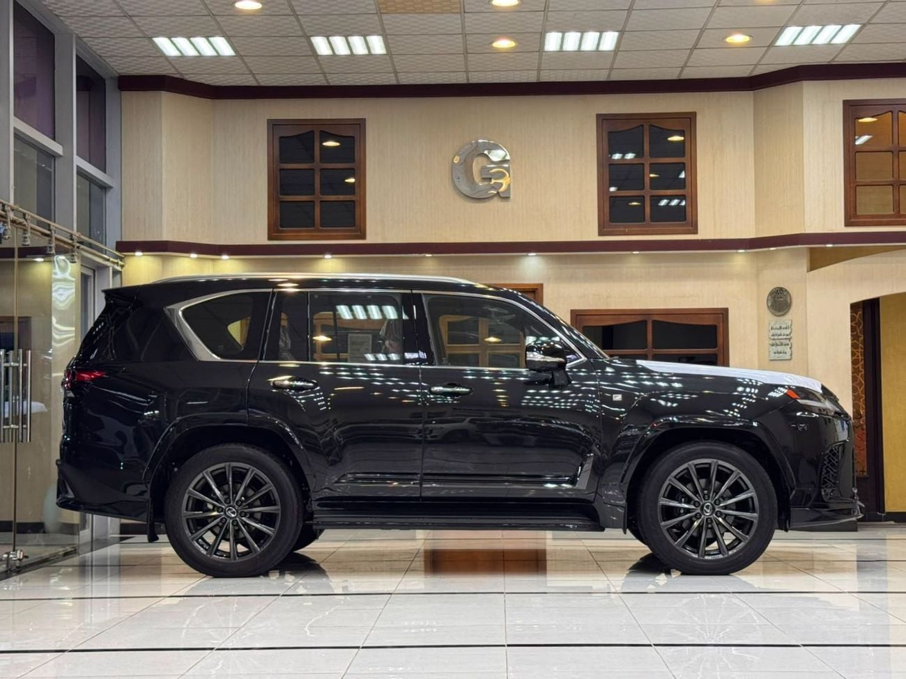 Lexus LX700h F SPORT