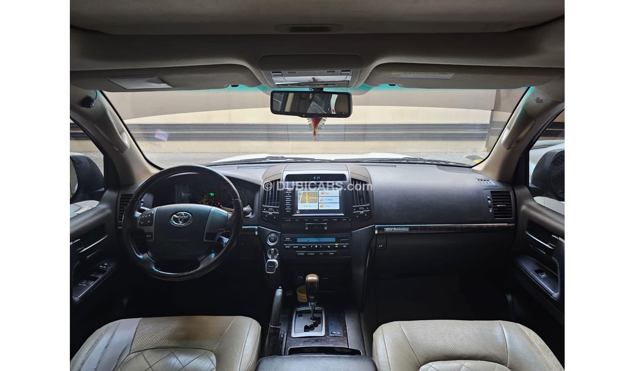 Toyota Land Cruiser GXR