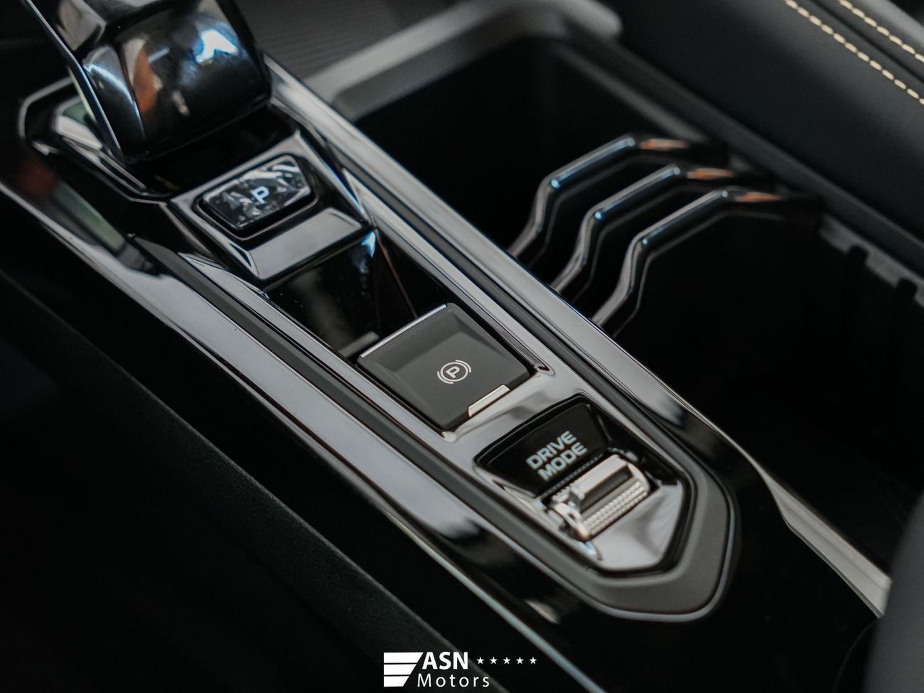 جيلي كول تري Star-Shine Edition 1.5 Turbo 2025 (Export Price)