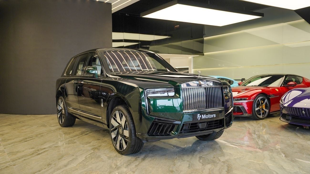 Rolls-Royce Cullinan Rolls Royce Cullinan - Silver Badge - 2026