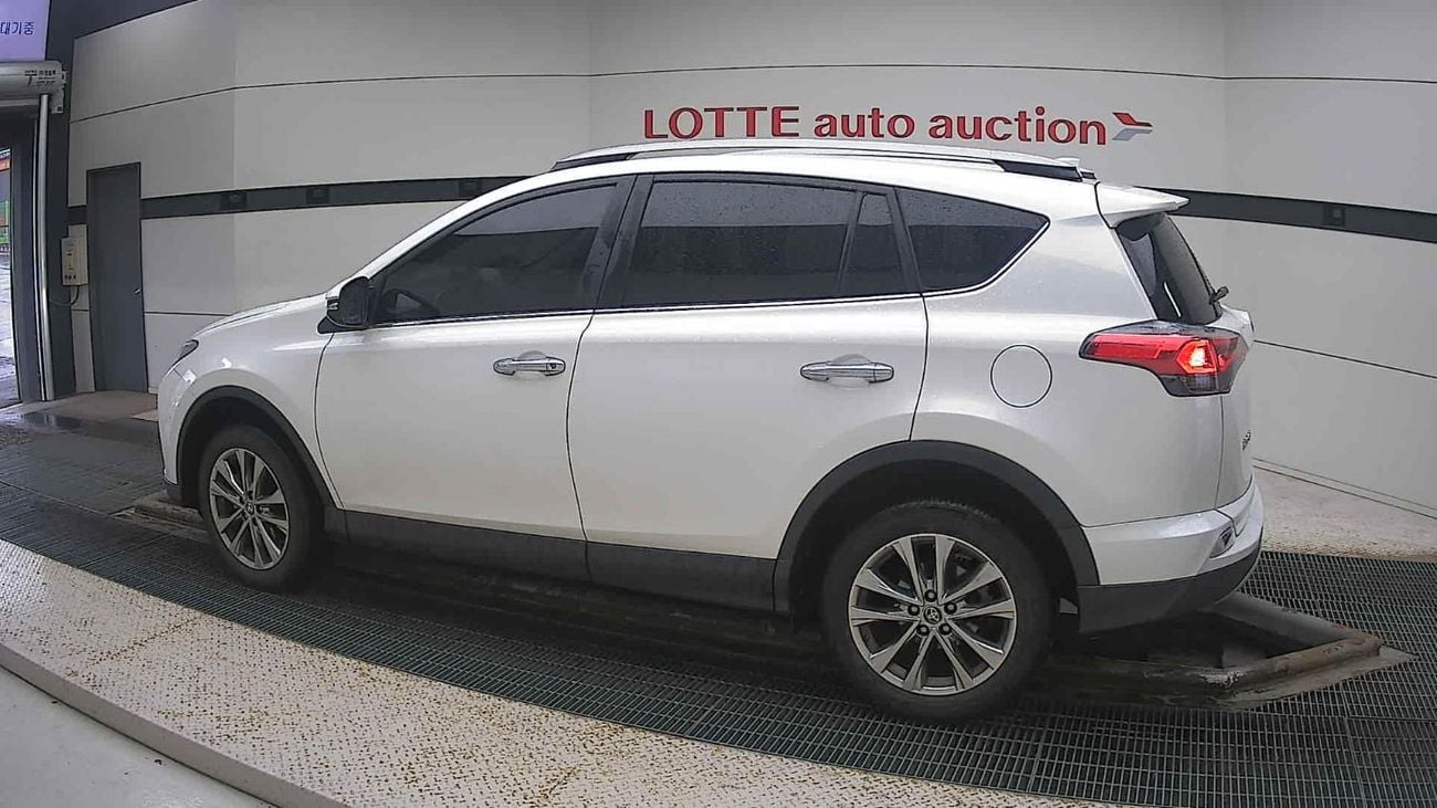 تويوتا راف ٤ 2018 TOYOTA RAV4 (G) 2.5