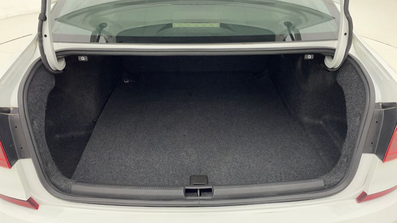 Volkswagen Passat S 2.5L 2.5L 2018 | 0 DP | 524/Month | 30 Day Return | Service History