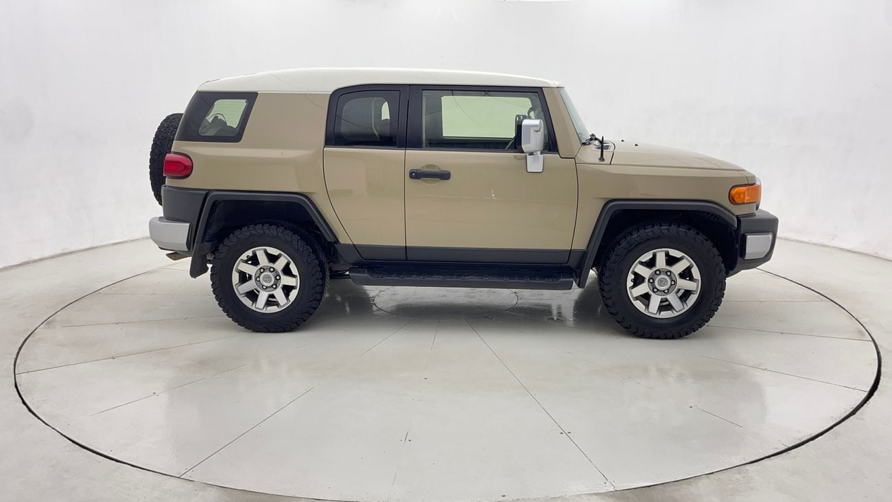 Toyota FJ Cruiser GXR 4.0L A/T 2021 GXR | AED 1793/Month | 0 DP | 30 Day Return | Warranty | Service History