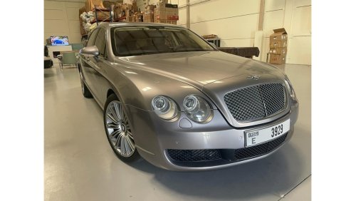 Bentley Flying Spur 04 Seater VIP Sedan