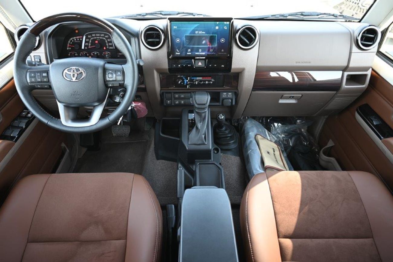 تويوتا لاند كروزر 70 S-DLX 2.8L (5 Door)