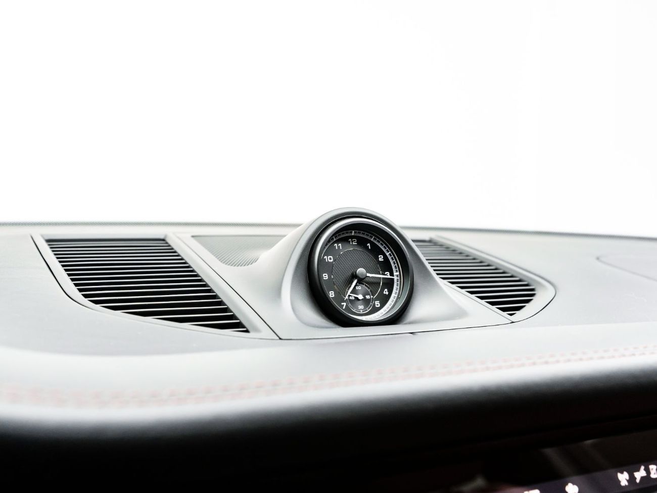 Porsche Macan Std 2.0L (252 HP) 2024 Porsche Macan, November 2026 Porsche Warranty, Full Service History, Low KMs,