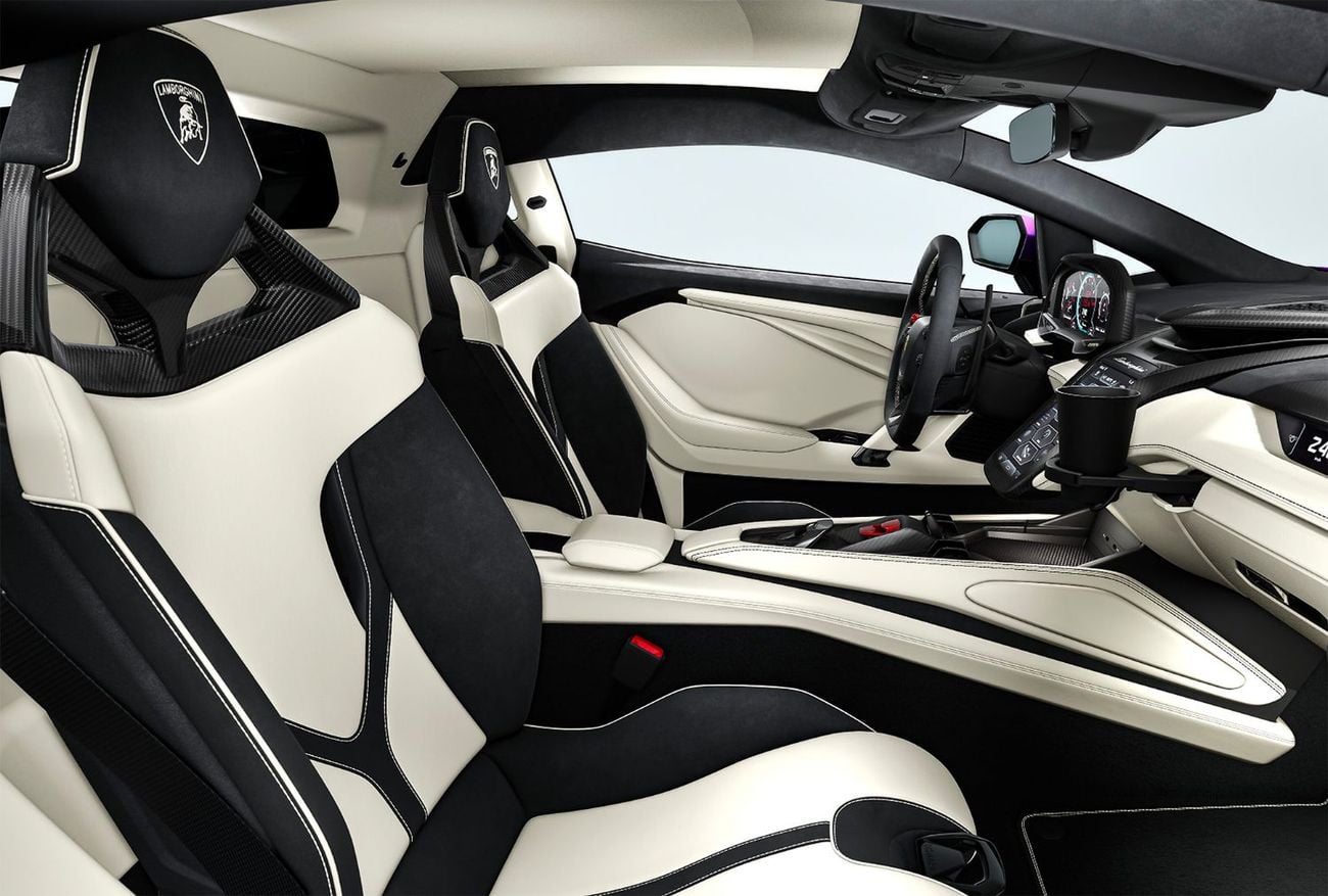 Lamborghini Revuelto 6.5L V12 Hybrid