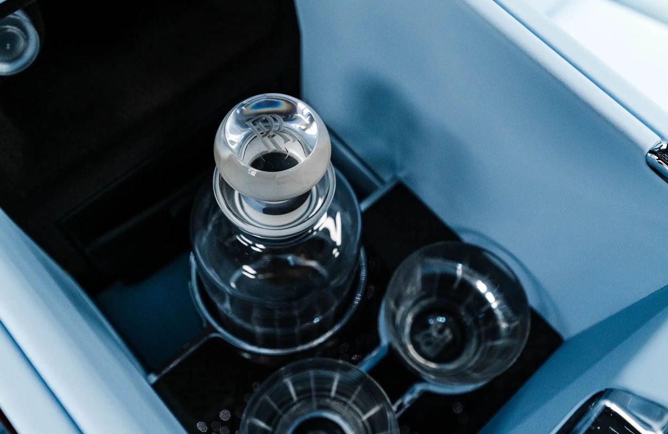 رولز رويس كولينان 6.75L V12 Twin-Turbocharged Engine | Warranty