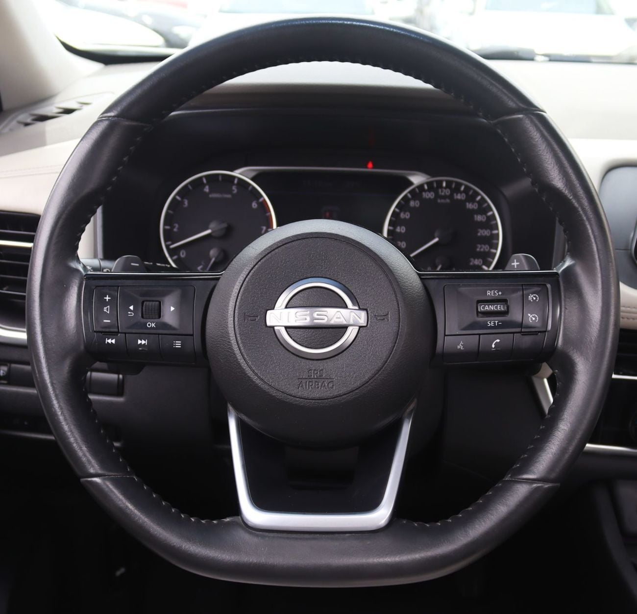 نيسان إكس تريل نيسان إكستريل - 2023 -خليجى - فل أوبشن - 4WD - بدون حوادث -محرك 2.5-عدد7مقاعد - بحاله ممتازه