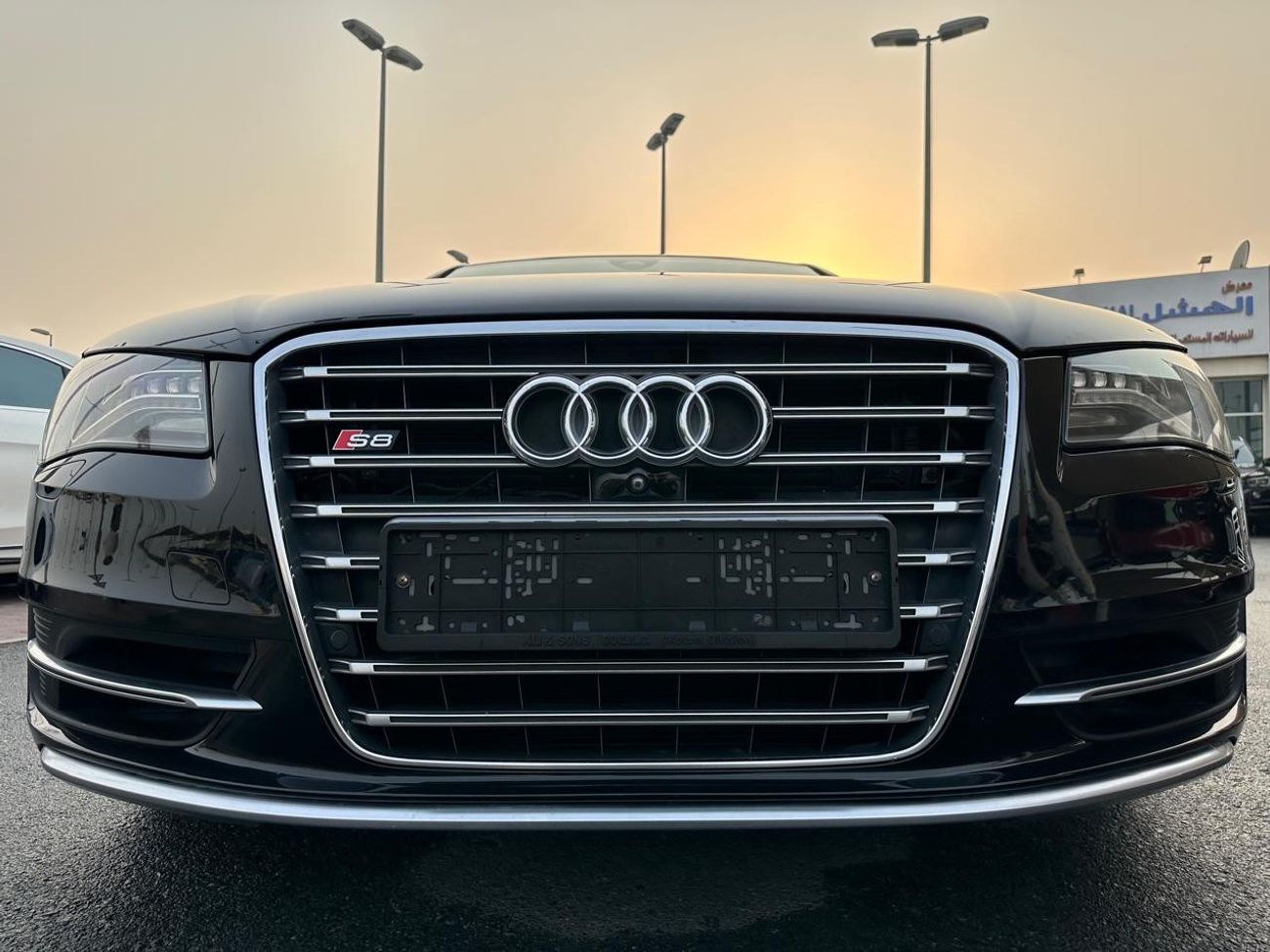 أودي S8 TFSI quattro