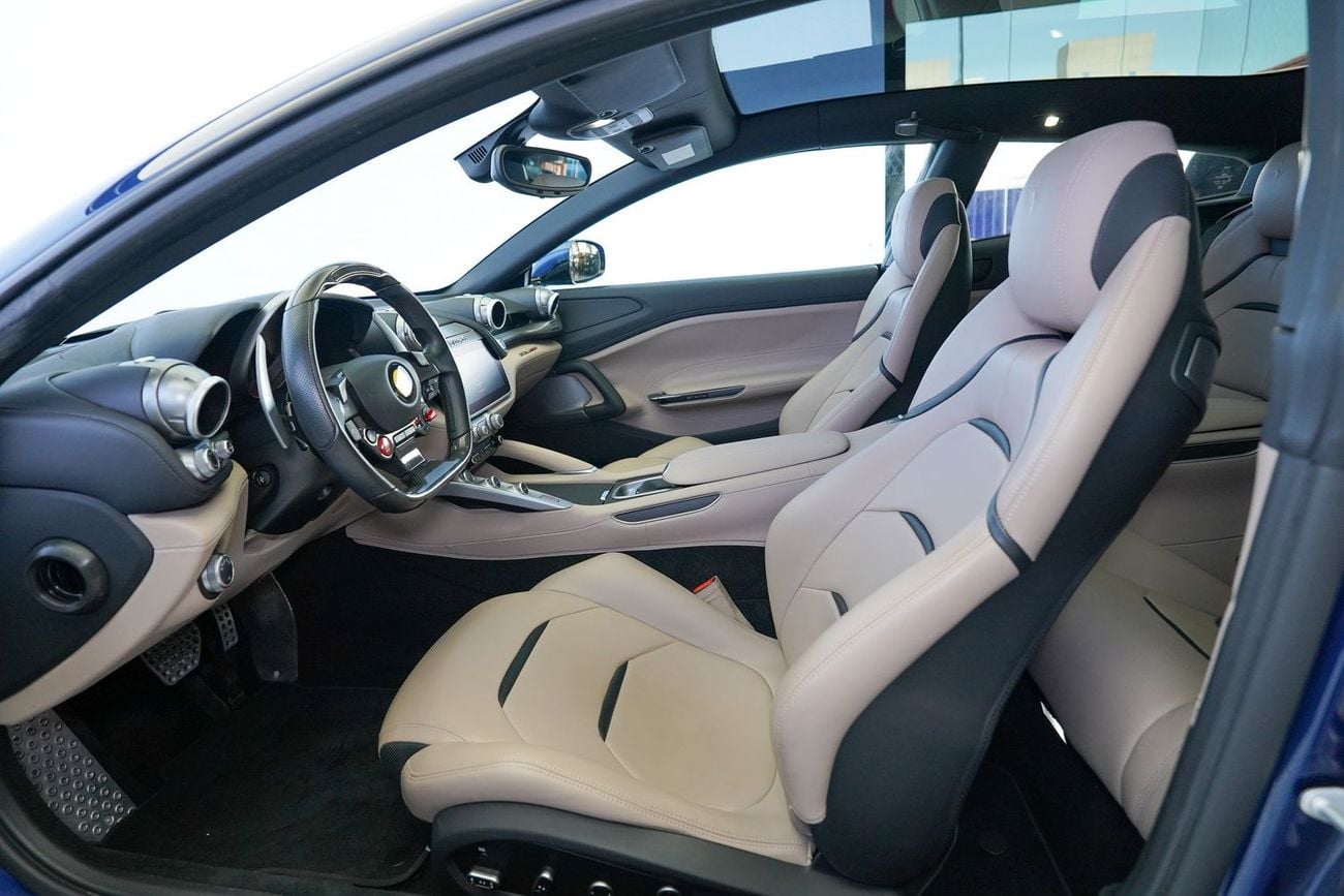 Ferrari GTC4 Lusso T