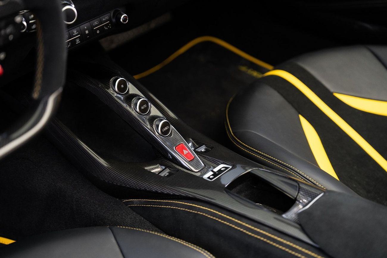 فيراري 812 GTS Ferrari 812 GTS Mansory