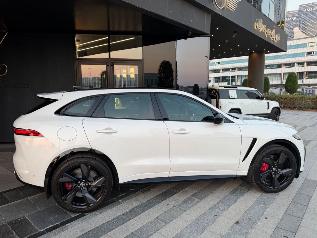 جاكوار F بيس SVR | 2024 | Brand New | GCC Specs | AlTayer warranty till 2031
