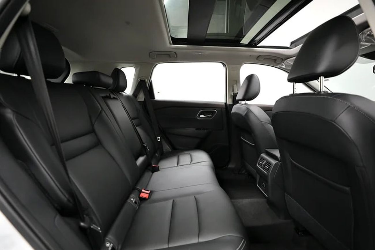 نيسان إكس تريل | Full Option | Brand | Under Warranty Till | 1,700 0% Downpayment Ref#XTrail23