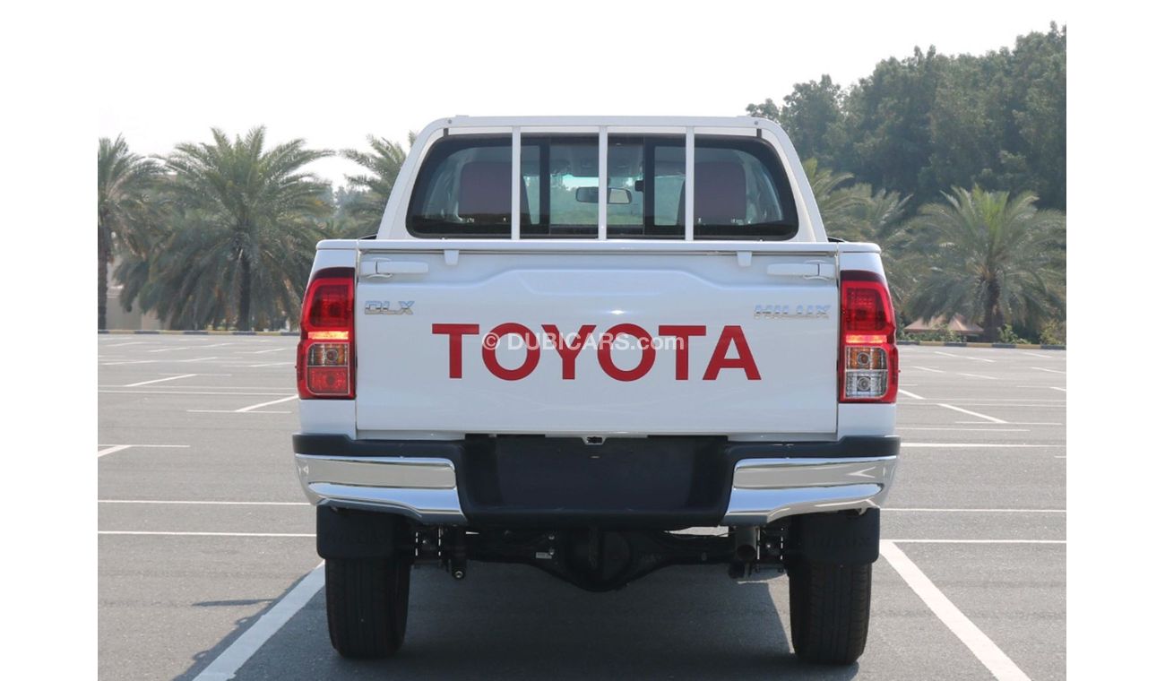 Toyota Hilux 2022 | HILUX M/T 4X4 2.4L FABRIC SEATS RED INTERIOR BASIC WITH GCC SPECS - EXPORT ONLY