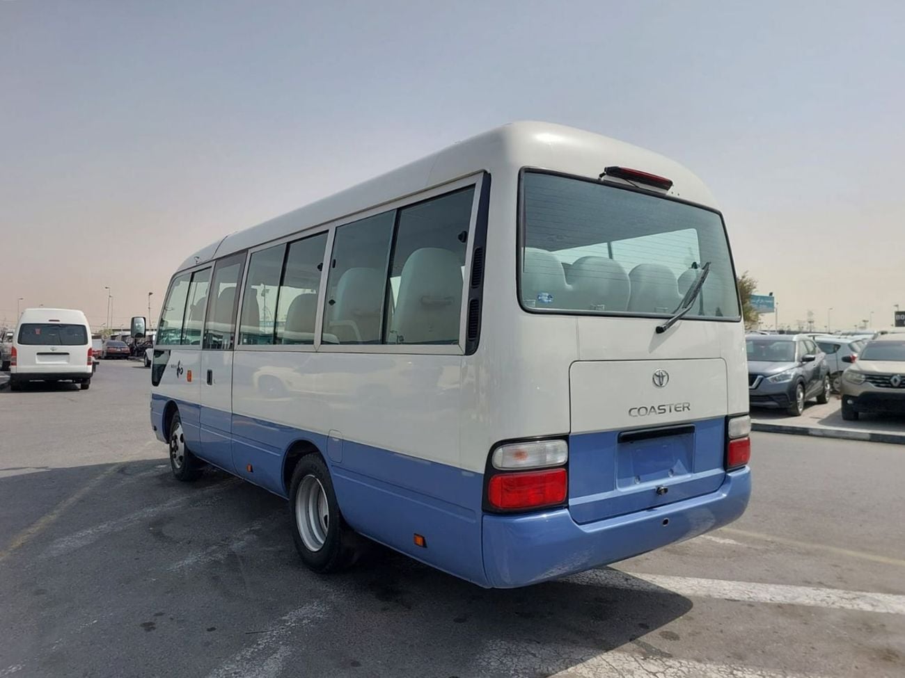 تويوتا كوستر (RAMADAN OFFER) TOYOTA COASTER BUS RHD 2011 MODEL 4.0 L DIESEL AUTOMATIC(PM53682)