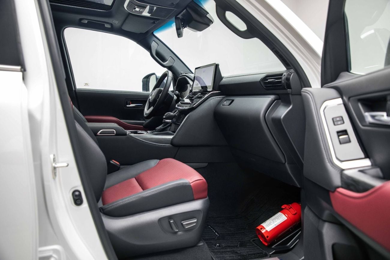 Toyota Land Cruiser VXR 3.5L - Platinum White Pearl Inside Red | Export Only