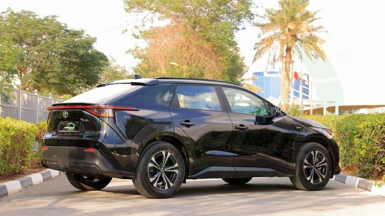 تويوتا bZ4X ( Only For Export ) 2024 Toyota BZ4X 615 MAX AWD BEV BRAND NEW