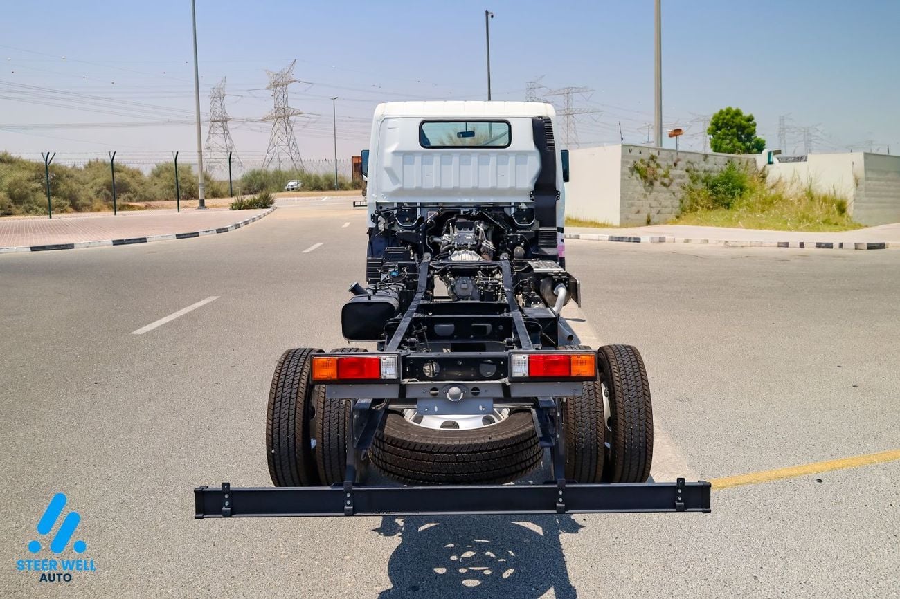 Mitsubishi Canter  GCC | 3.0L turbo DSL | High Wheel Base SC | 4x4 Bare Chassis | Euro 5  | 2026 | Export Only