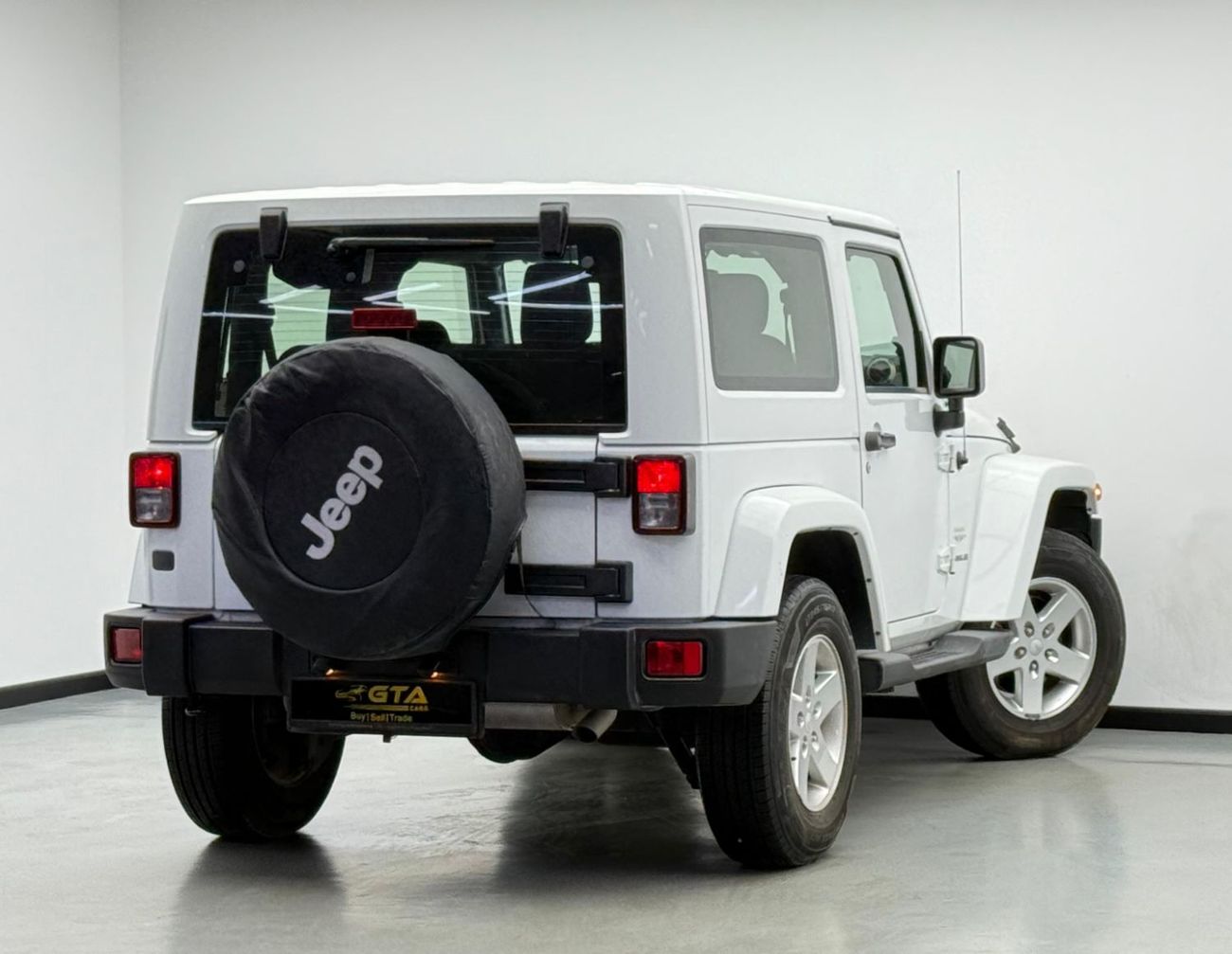 Jeep Wrangler Sahara 3.6L A/T 2015 Jeep Wrangler Sahara, Full Service History, Excellent Condition, GCC