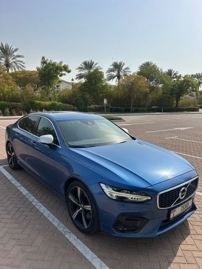 Volvo S90 R DESIGN