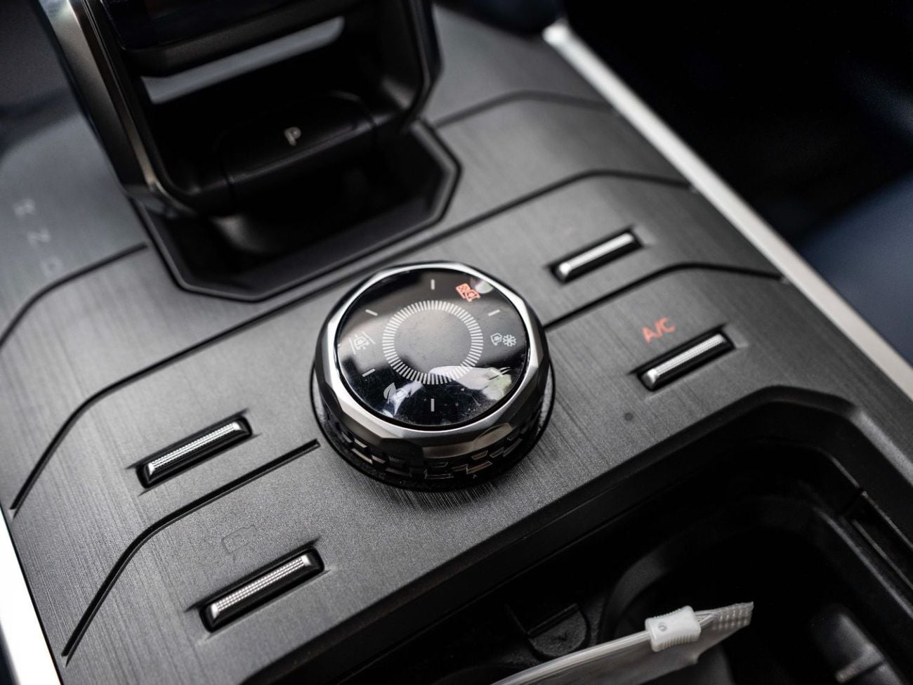 Jetour T2 Luxury Plus