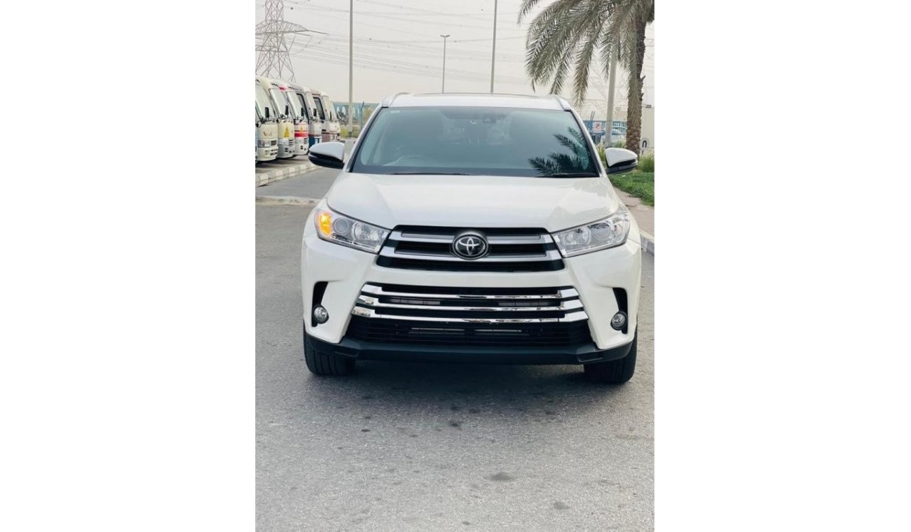 تويوتا كلوجير Toyota grande Kluger RHD model 2016 full option top of the range car very clean and good condition