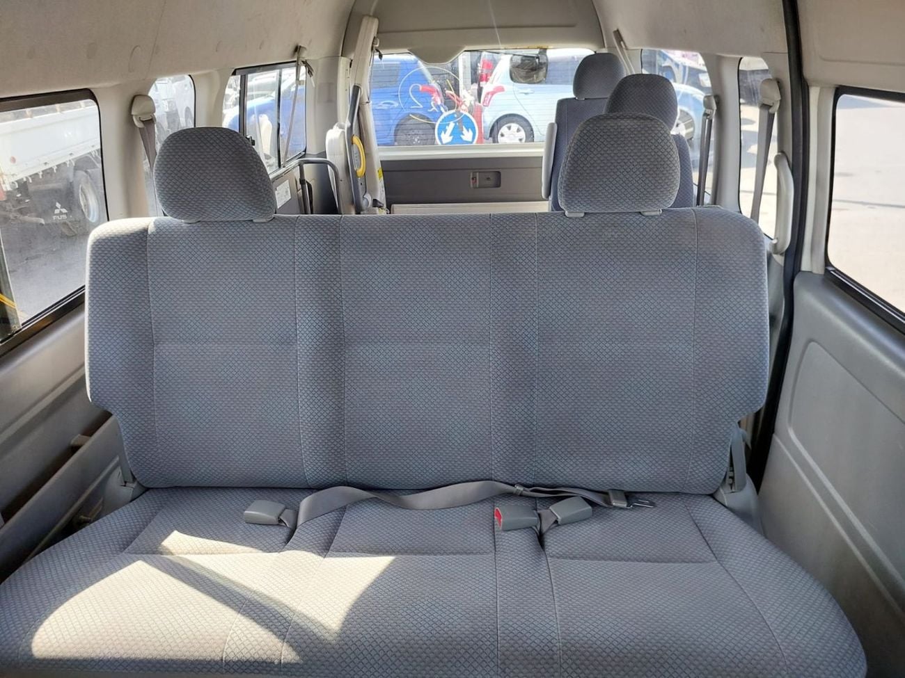 تويوتا هاياس (RAMADAN OFFER) TOYOTA HIACE VAN RHD 2009 MODEL 2.7 L PETROL AUTOMATIC(PM65726)
