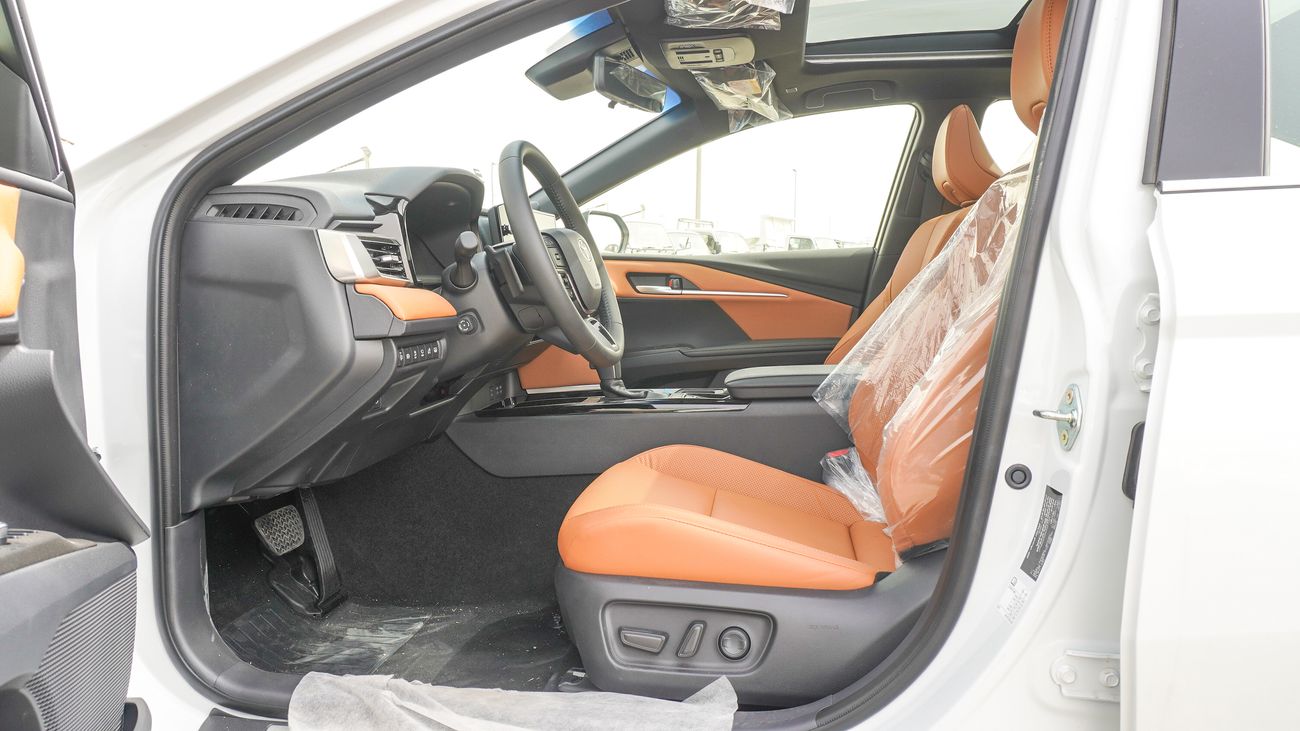 Toyota Camry LIMITED  HEV 2.5L Hybrid