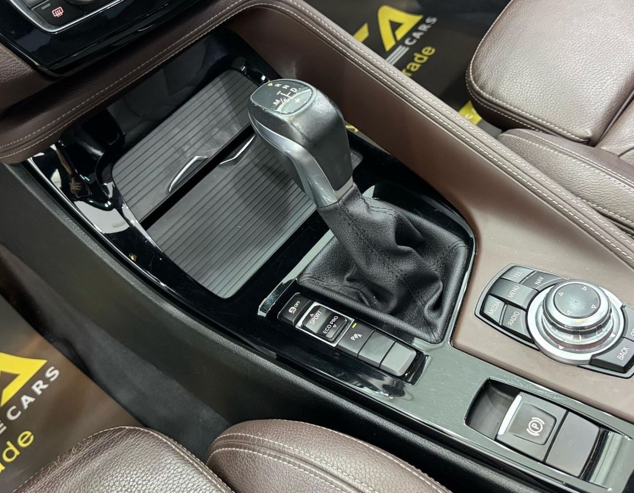 BMW X1 sDrive 20i 2.0L 2016 BMW X1 sDrive20i, Full Service History, Excellent Condition, GCC