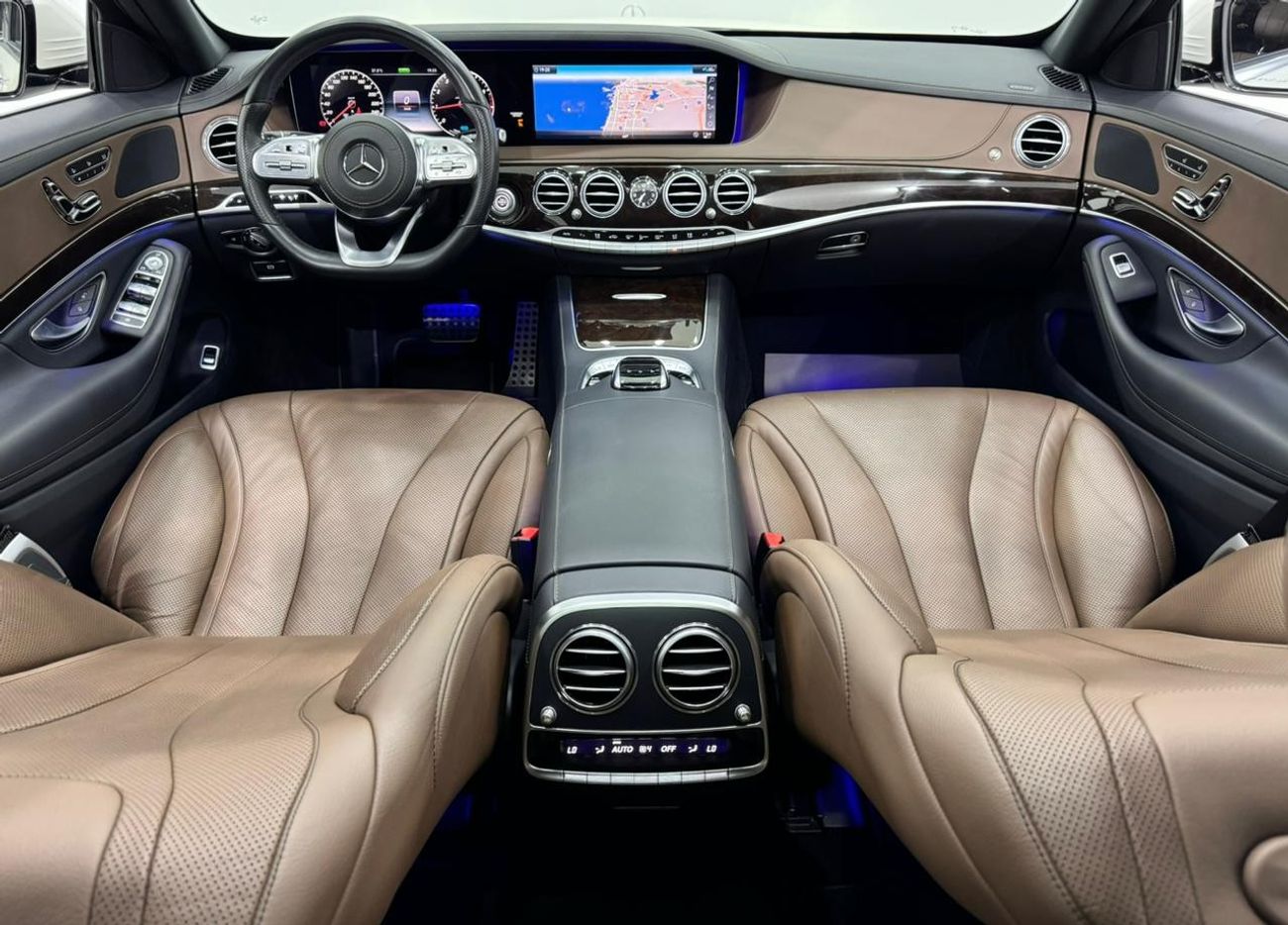 Mercedes-Benz S 320 2020 Mercedes S320 LWB, Sep 2025 Mercedes Warranty, Full Mercedes Service History, Low Kms, GCC