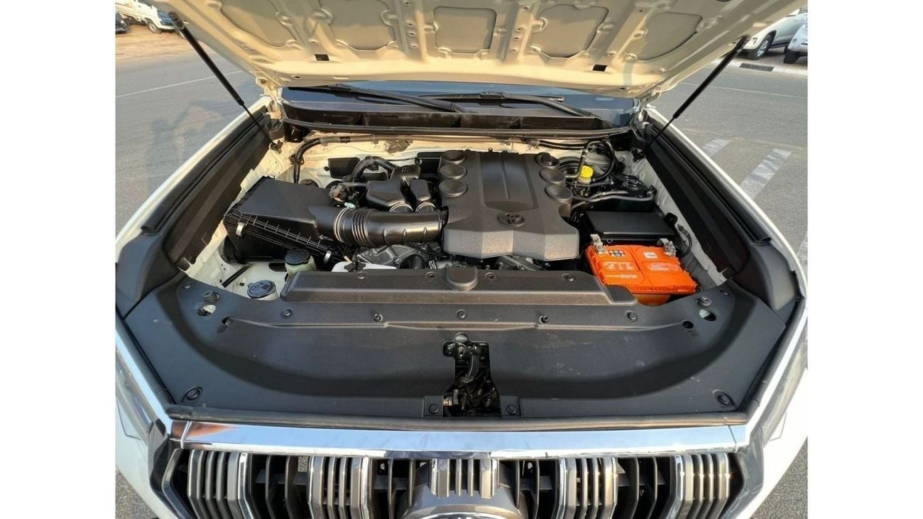 Toyota Prado 2010 Toyota Prado TXL 4.0L V6 - 2023 Modification - 7 Seater With Cool Box Push Start -