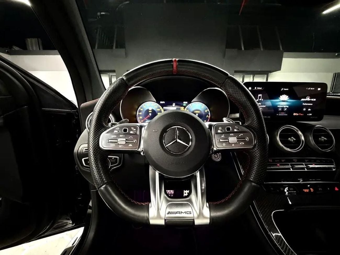 مرسيدس بنز GLC 43 AMG STANDARD
