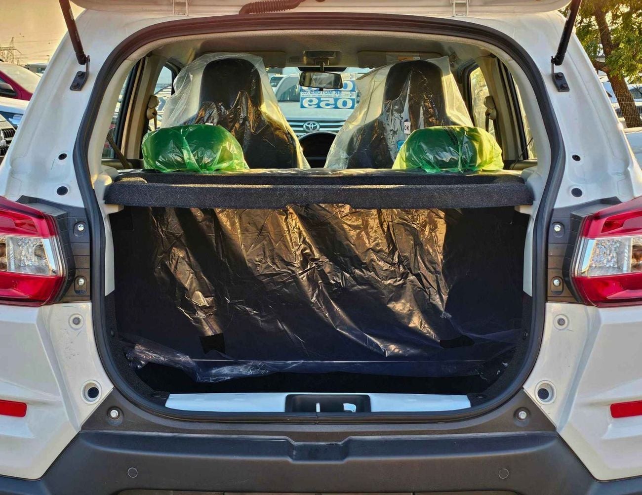 Suzuki S Presso GL / 1.0L V3 A/T PETROL / ALLOY RIMS (CODE # SSPAGL)