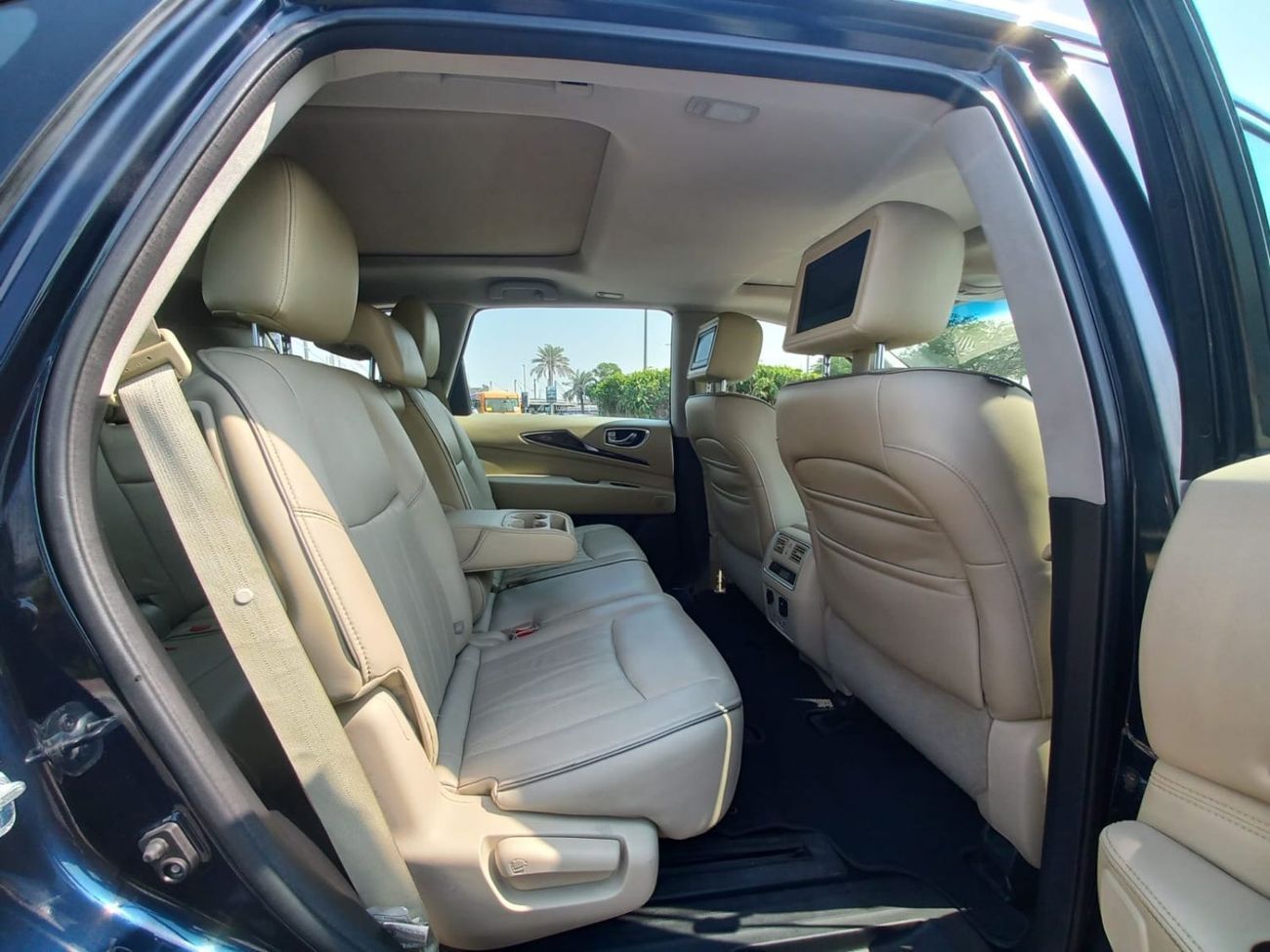 إنفينيتي QX60 Luxury 3.5L