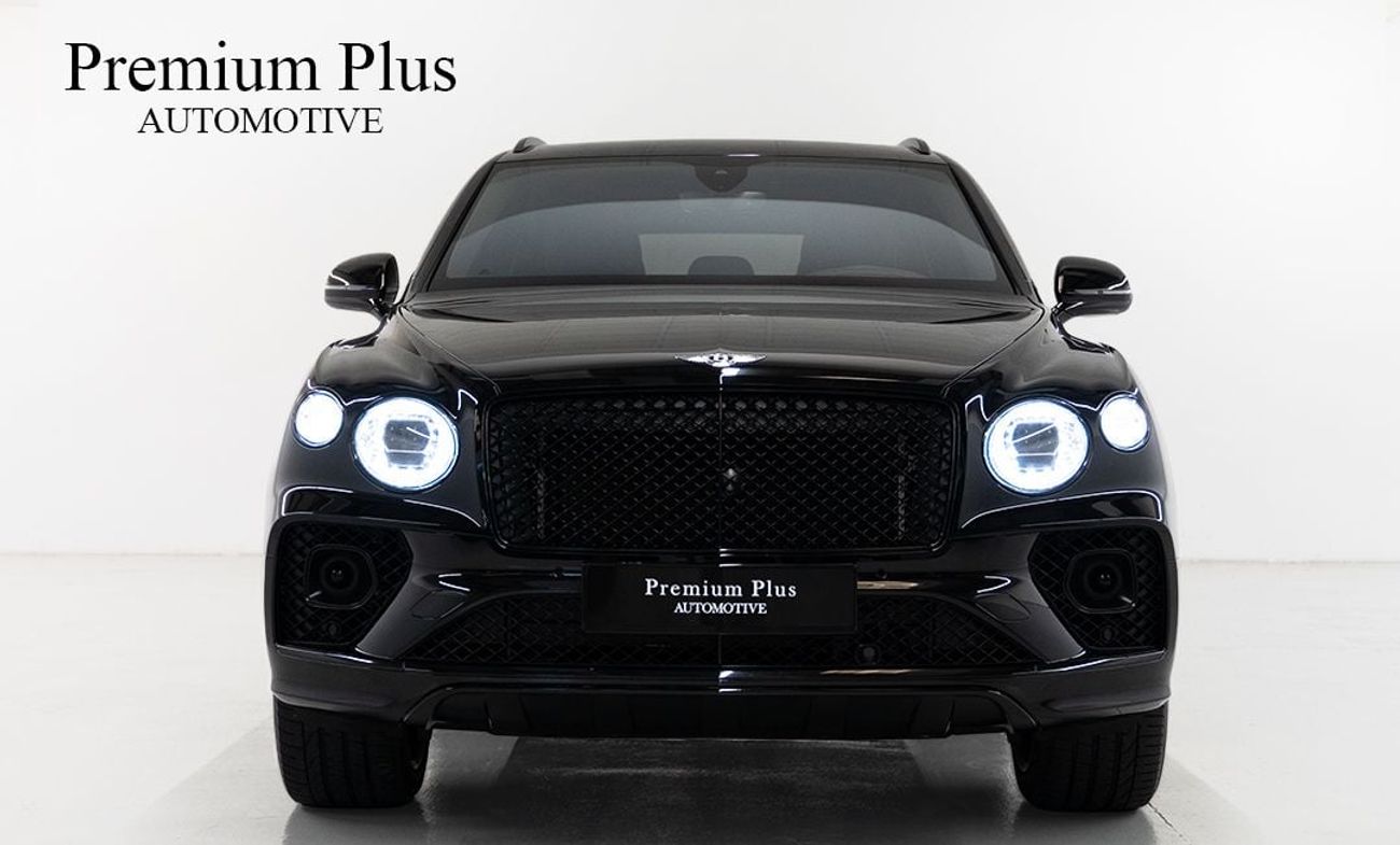 Bentley Bentayga Bentayga 4.0T 2021 Bentley Mulliner Blackline, Warranty, Full Bentley Service History, Fully Loaded,