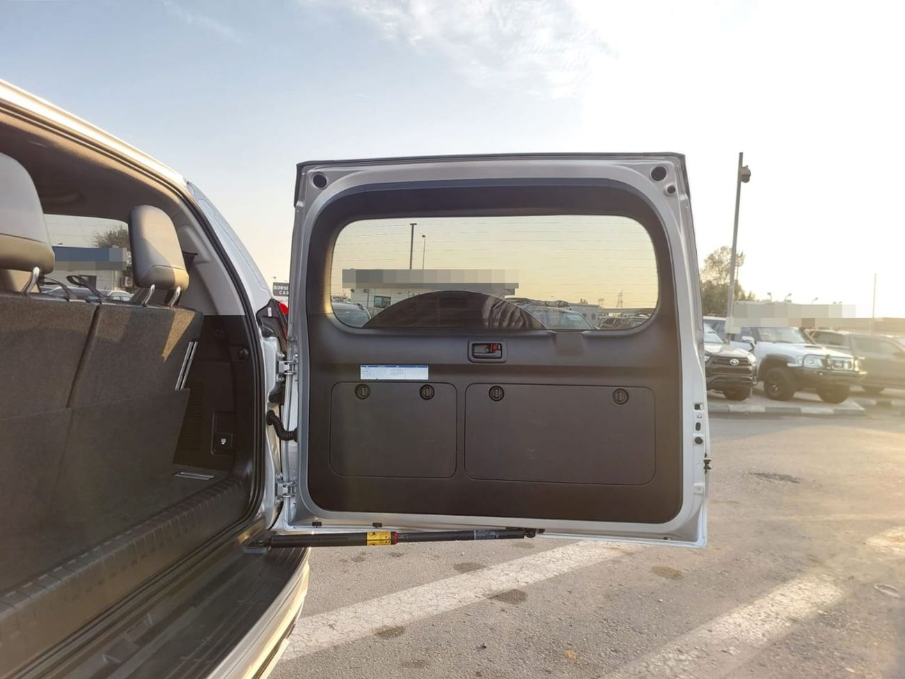 تويوتا لاند كروزر TOYOTA LAND CRUISER PRADO SUV RHD 2016 MODEL 2.8 L DIESEL AUTOMATIC(PM43662)