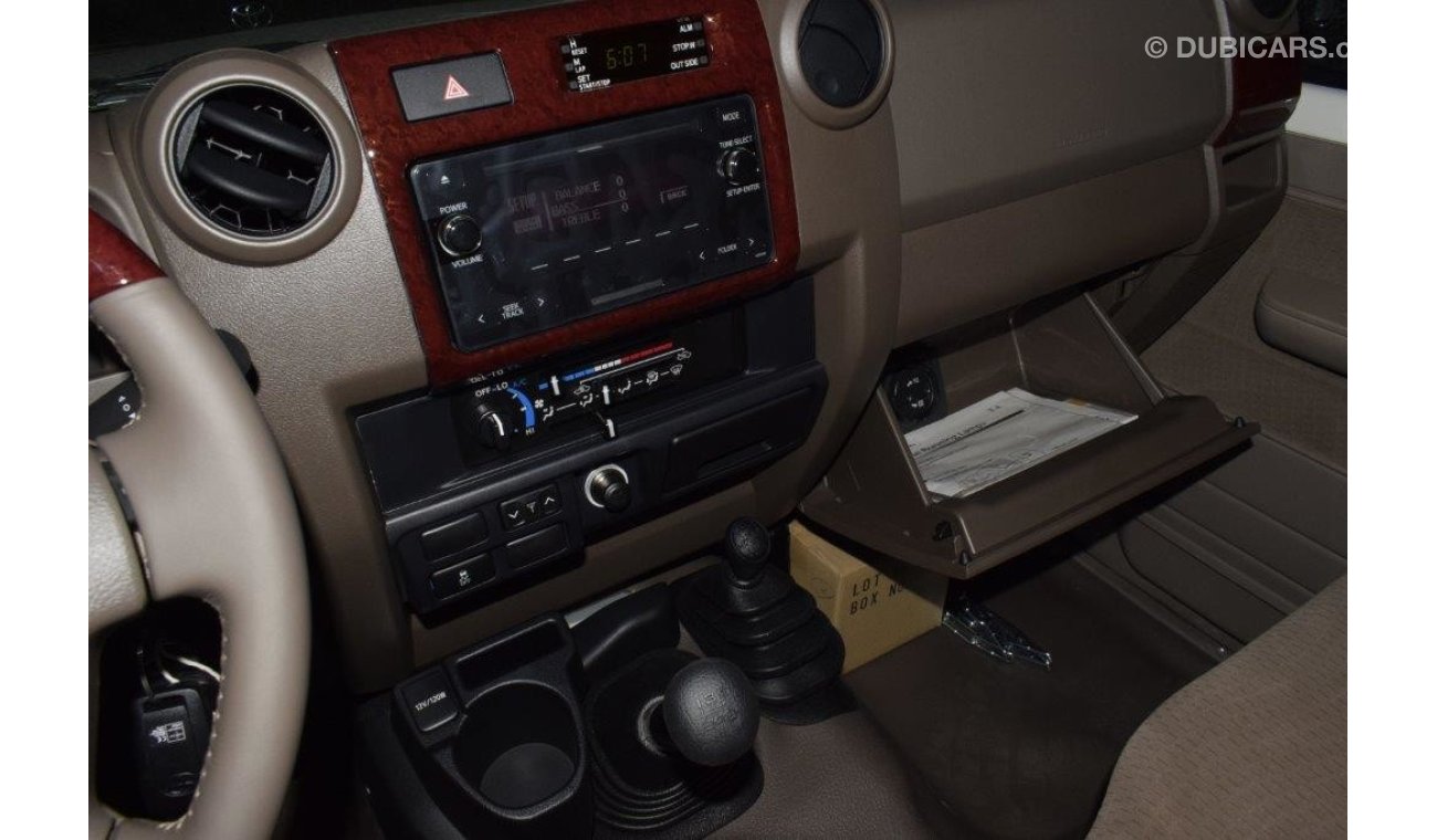 Toyota Land Cruiser Pick Up 79 Double Cab  Lx V6 4.0l Manual Transmission