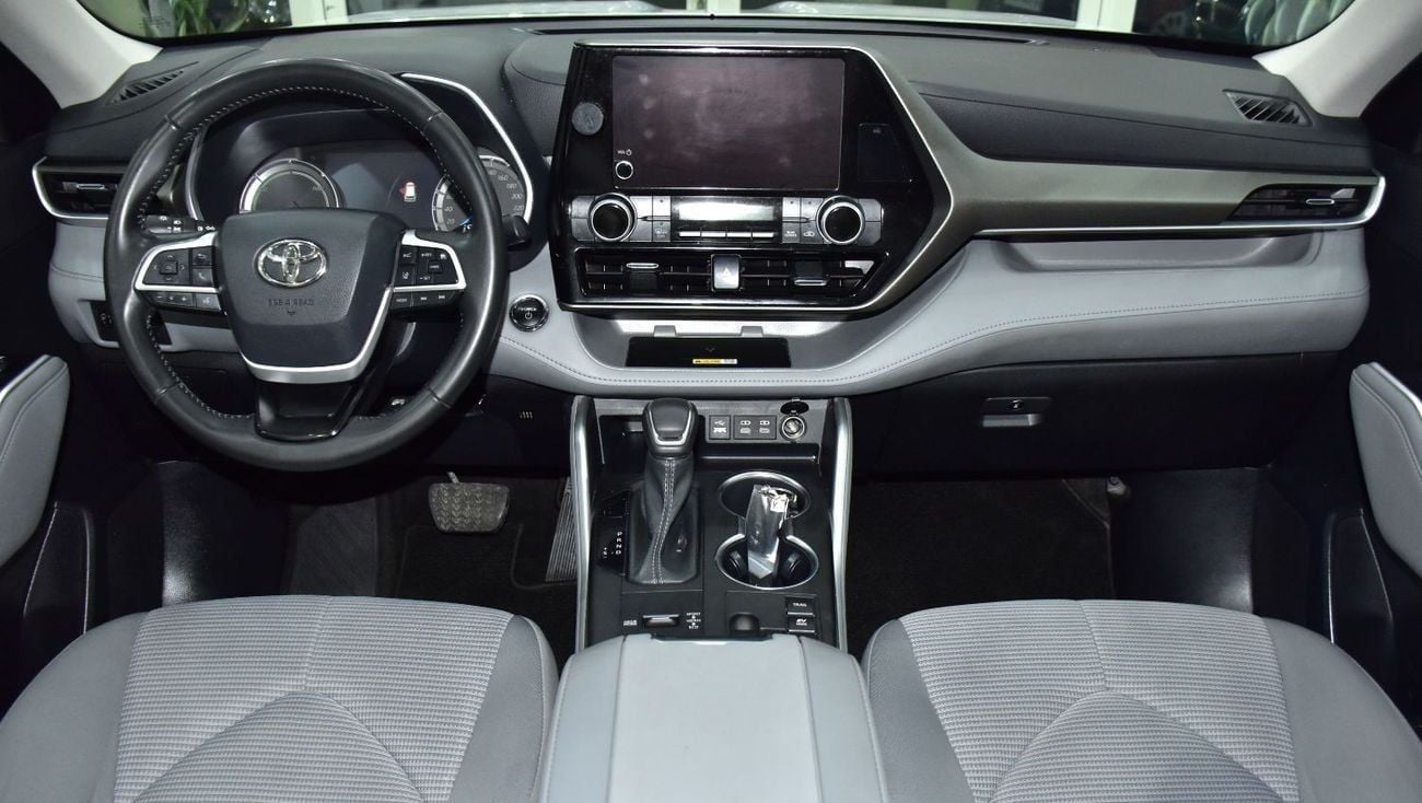 Toyota Highlander GLE HEV EXCELLENT DEAL for our Toyota Highlander Hybrid ( 2023 Model ) in White Color GCC Specs