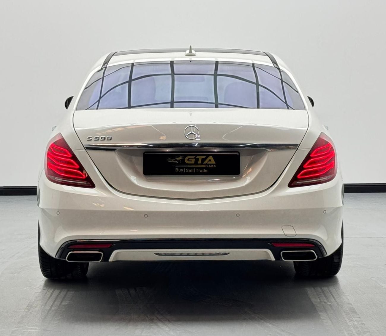 Mercedes Benz S550 2015 Mercedes-Benz S500L AMG, Service History, Excellent Condition, GCC