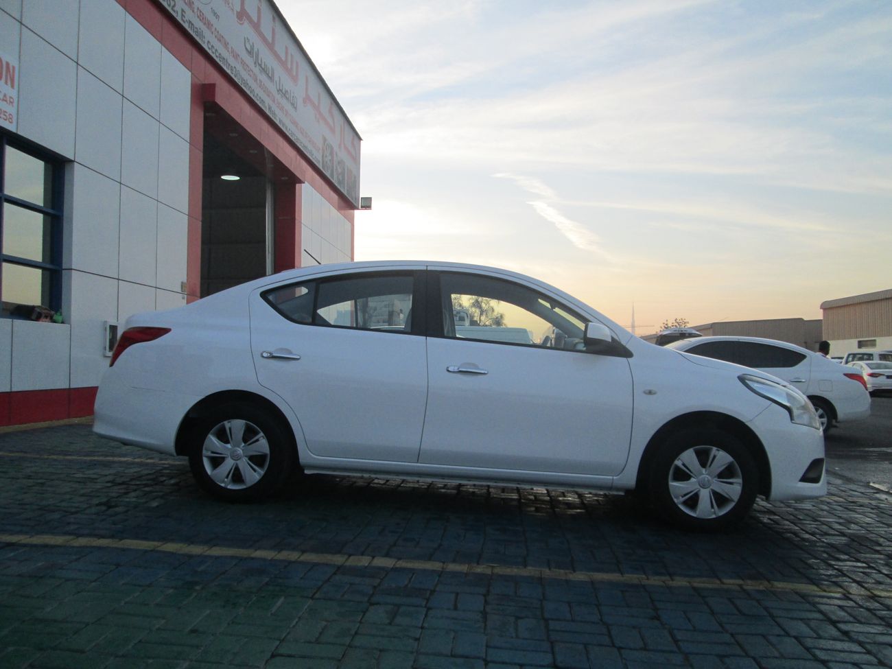 نيسان صني 1.5L New Condition Excellent Drive GCC