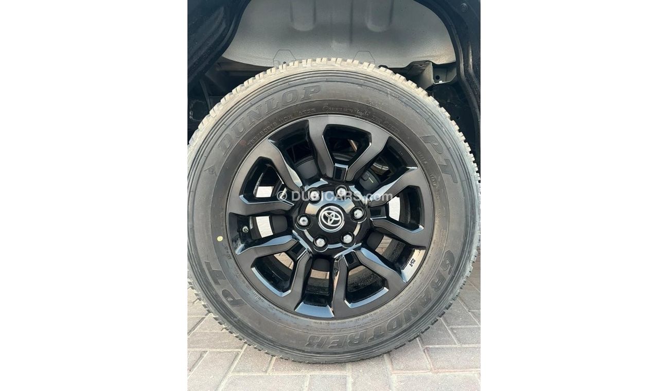 Toyota Hilux TOYOTA_HILLUX_ADVENTURE_4.0L_4WD_FULL_OPTIONS_SAUDI