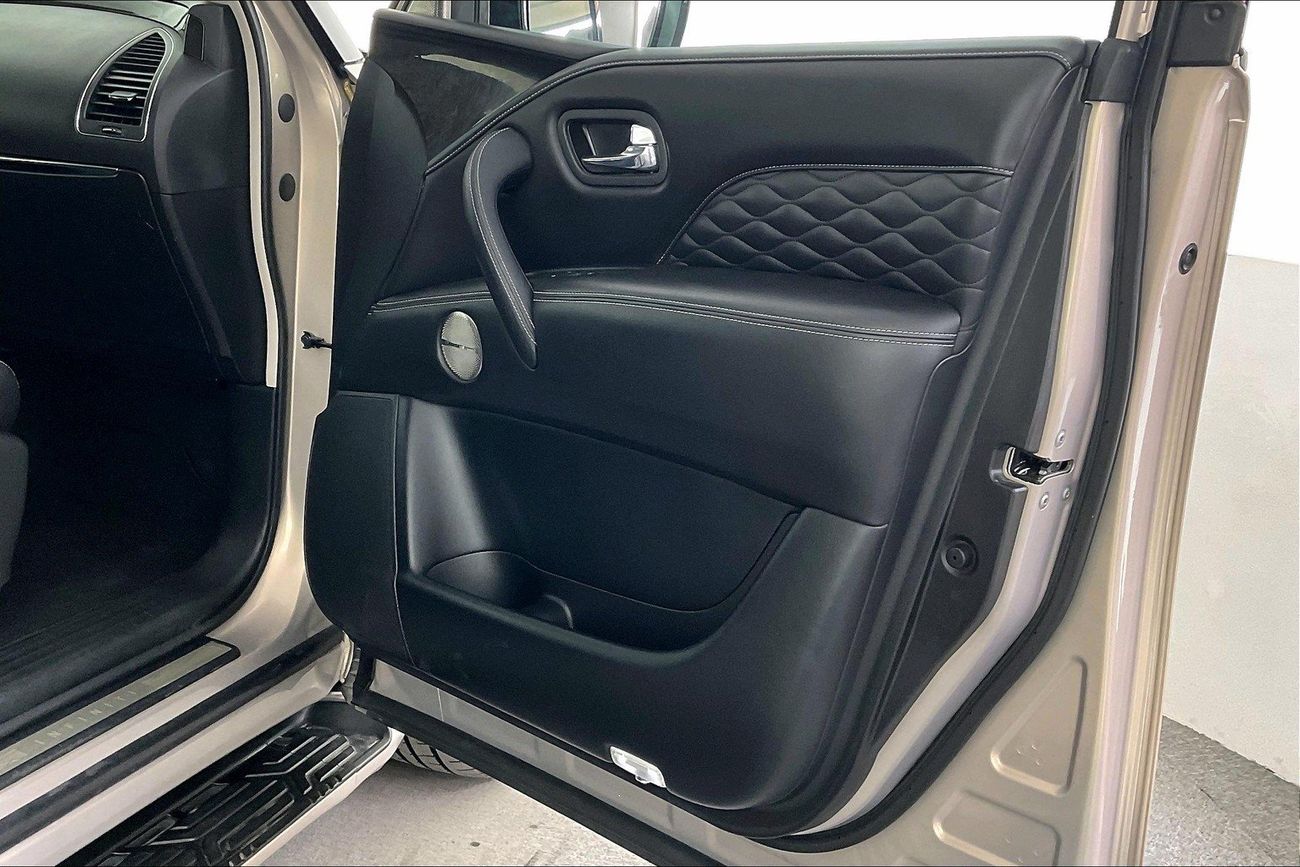 Infiniti QX80 Luxe Sensory ProActive - Black Edition | Guaranteed Warranty | 0 Down Payment