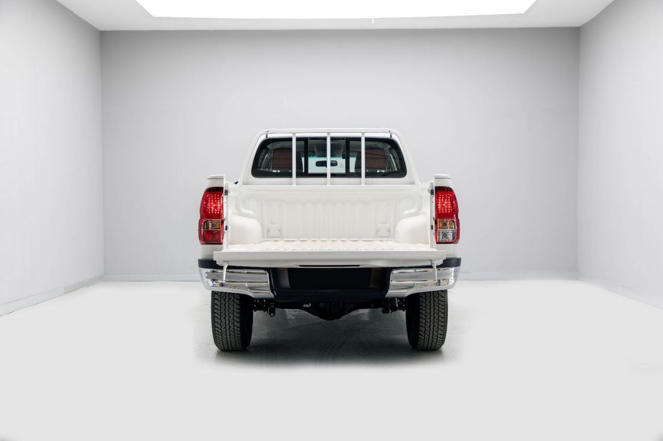 Toyota Hilux DLX 2.4L - Super White Inside Red | Export Only