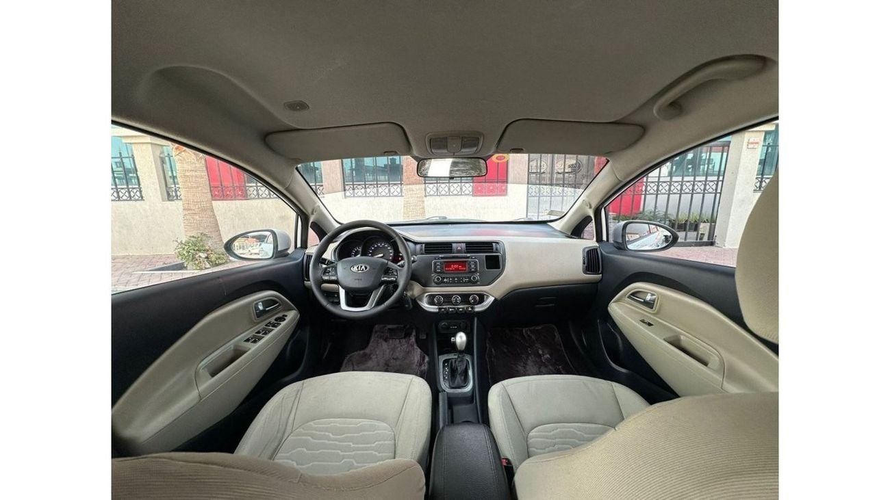 Kia Rio EX Kia Rio  Model: 2014  Price : 22,000 dirhams  Mileage: 191,000 km  Gulf specifications, cruise co